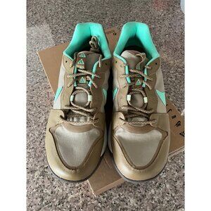 Nike ACG Lowcate Men's Shoes size 11.5